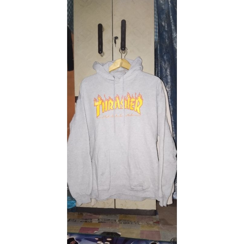 Thrasher Hoodie Abu-abu
