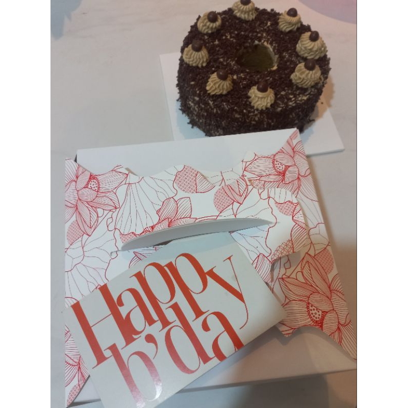 

Birthday chiffon cake diameter 18cm