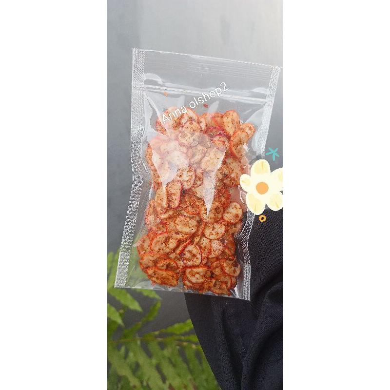 

Keripik Seblak Bawang Pedas Daun Jeruk / Seblak / keripik pedas / cemilan pedas / Seblak / cemilan terlaris