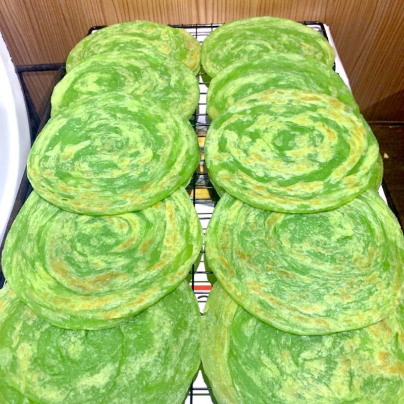 

roti cane pandan original isi 10 pcs
