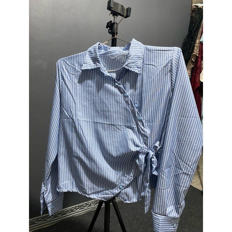 baju biru wanita