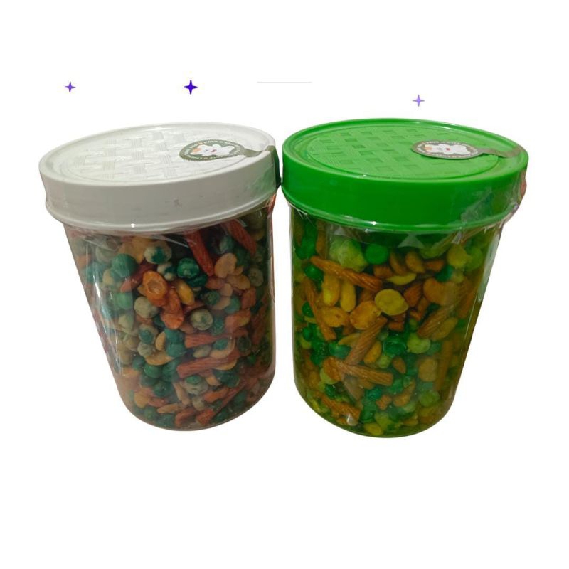

Kacang polong koro campur kemasan toples berat kurleb 415gr camilan kacang enak gurih