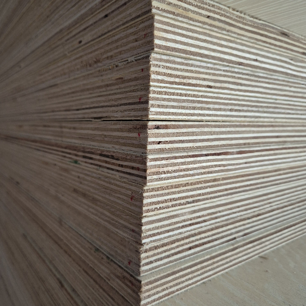 Triplek/multiplek/plywood, blockboard, HMR Board lembaran utuh jenis sengon, semi meranti, kruing, m