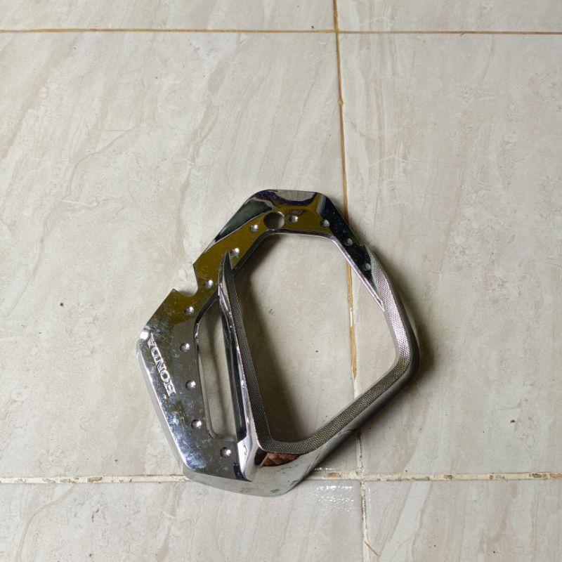 GARNIS COVER RADIATOR VARIO 125 old