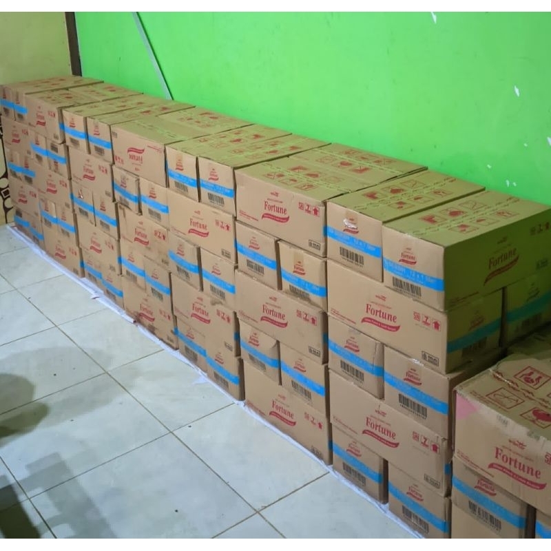 

Fortun bantal 1 L 1 karton isi 12 pcs