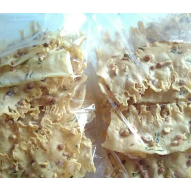 

peyek kacang renyah gurih
