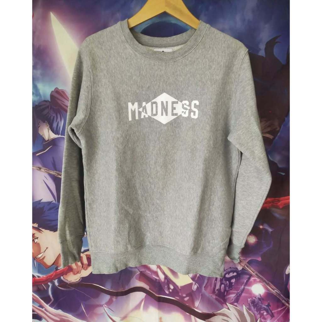 Madness Logo Spellout Grey Crewneck Jaket Sweater Original Second Merch Japan Korea Brand Vintage Re
