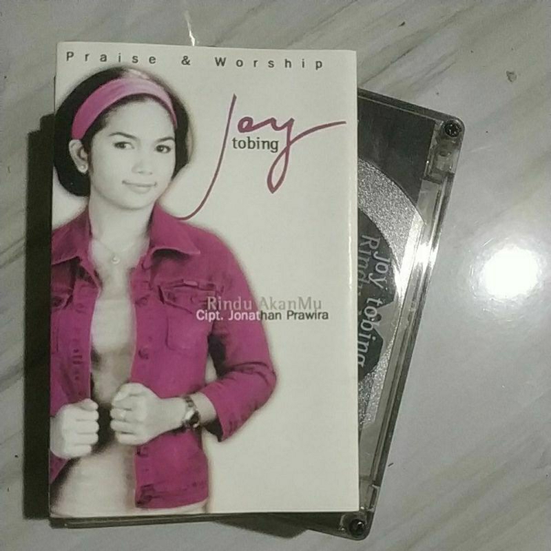 Audio kaset pita Joy Tobing