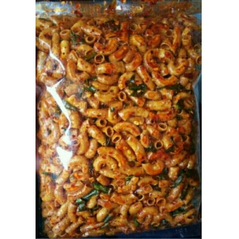 

makaroni bantat keriuk extra pedas daun jeruk kemasn 1000gram
