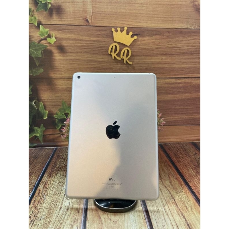 ORIGINAL Ipad 6 32 GB WIFI ONLY second unit only