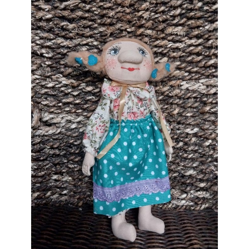 boneka cewek vintage unik