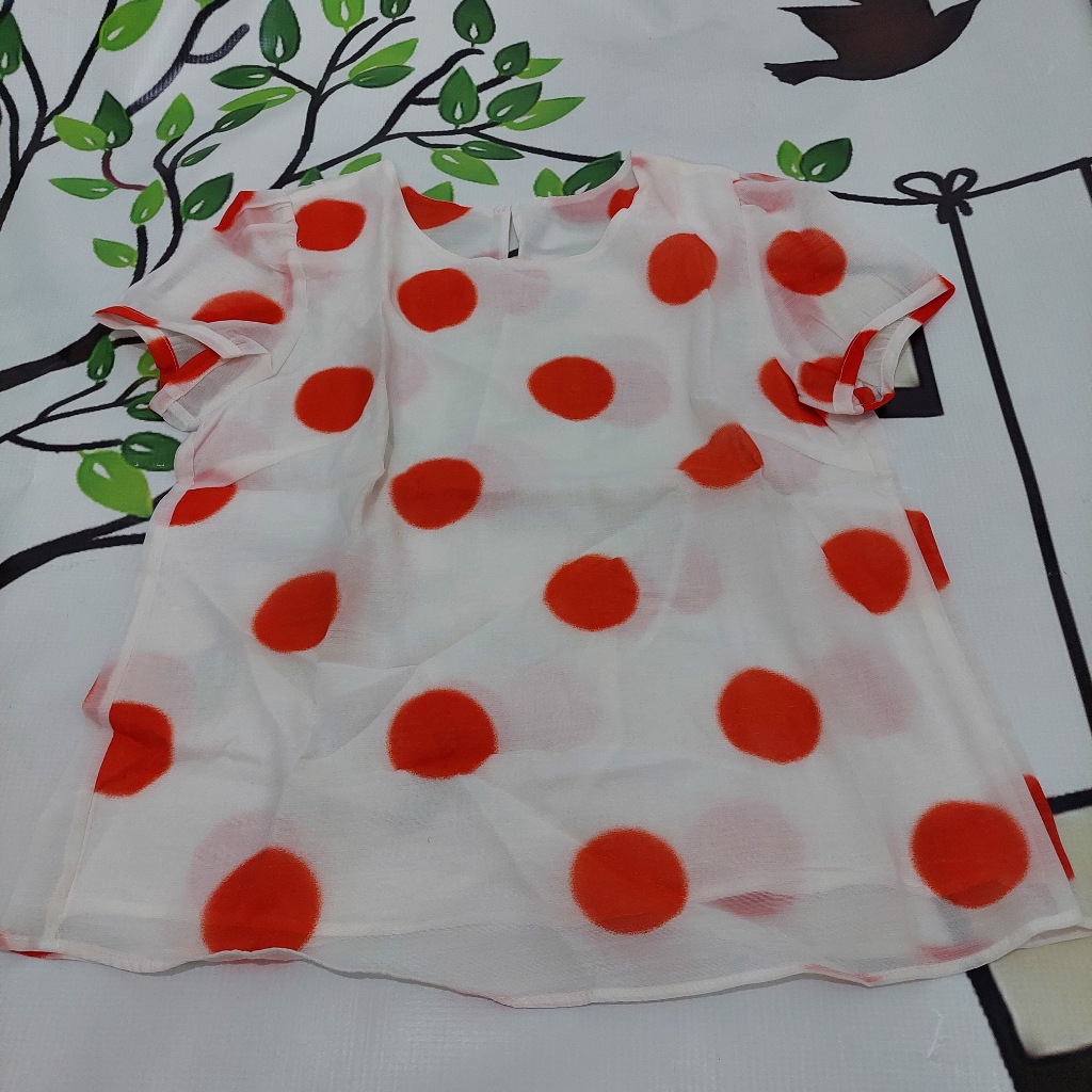 Preloved Blouse  putih polkadot orange