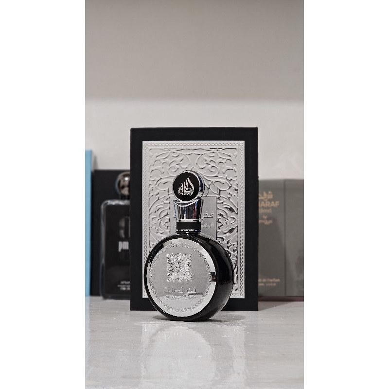 Lattafa Fakhar Black