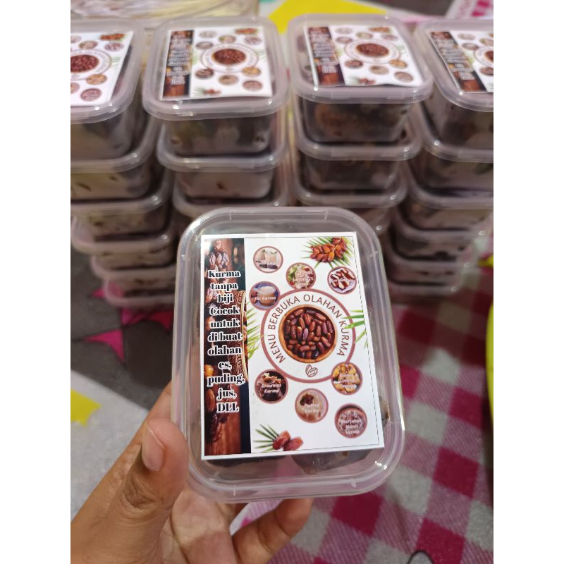 

Kurma tanpa biji Ukuran cup 200 ml