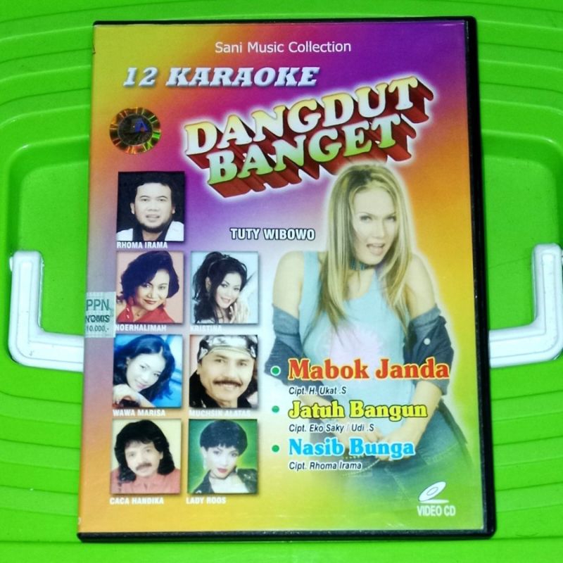 VCD 12 KARAOKE DANGDUT BANGET ft. Tuty Wibowo Kristina Noerhalimah Wawa Marisa Rhoma Irama Lady Roos