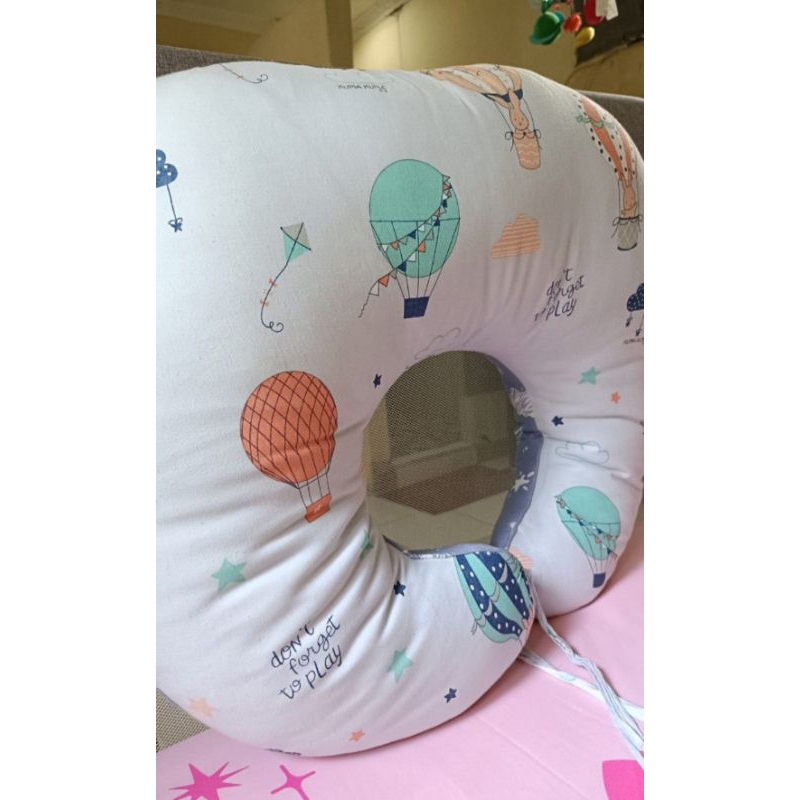 bantal menyusui kuma kuma