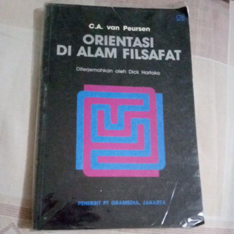 109 Buku Orientasi Di Alam Filsafat