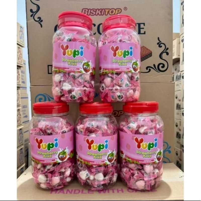 

Permen Yupi Kiss Strawberry Toples 300gr (1dus /6 toples)