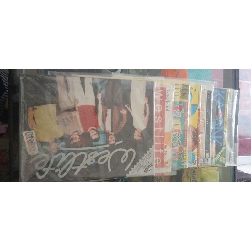 majalah Westlife tahun 2000an