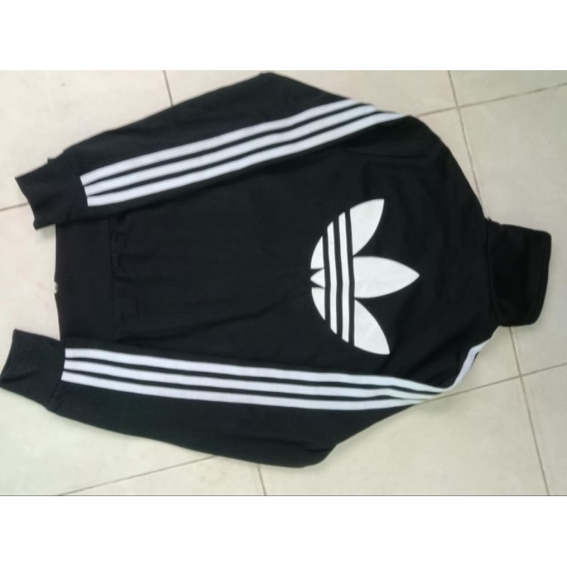 tracktop adidas big logo