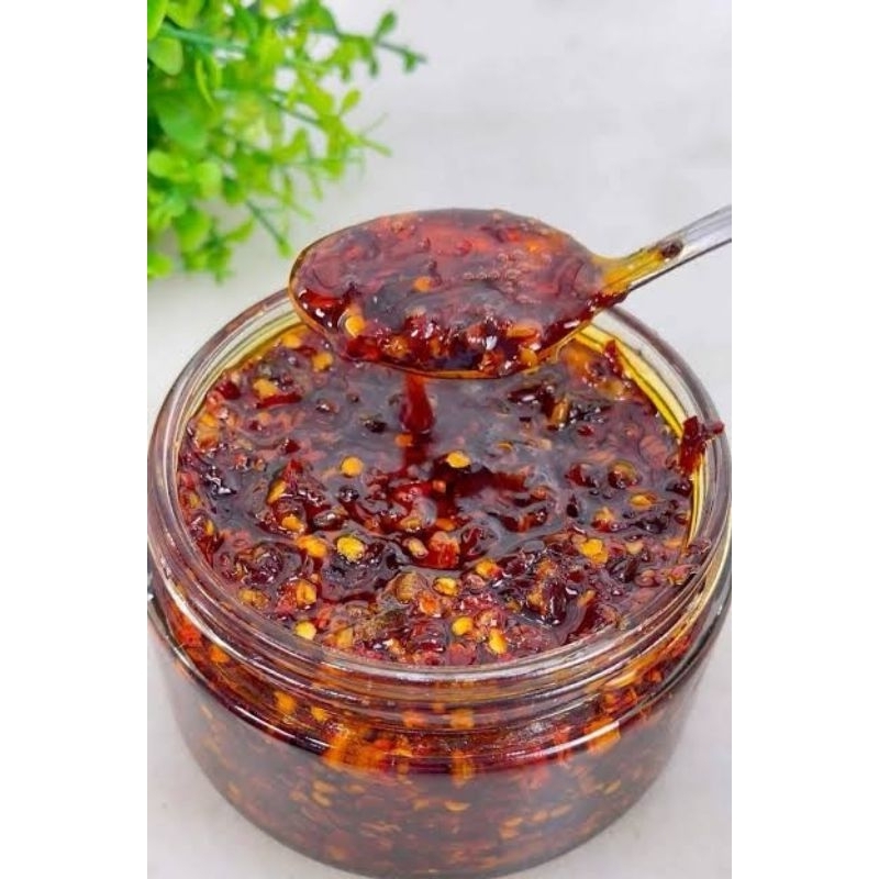

CHILI OIL | CHILI OIL PREMIUM TANPA PENGAWET | CHILI OIL HALAL | CHILI OIL 100ml