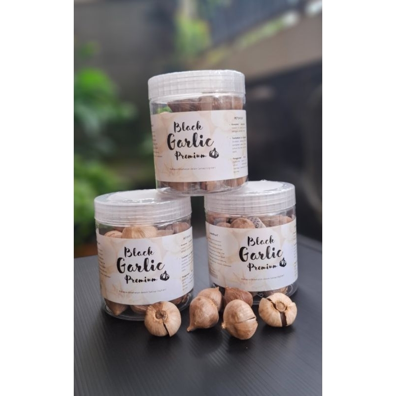 

Black Garlic Premium Bawang Lanang Hitam 200gram