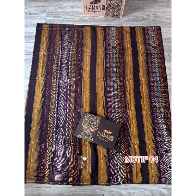 Sarung Atlas idaman Jaguar