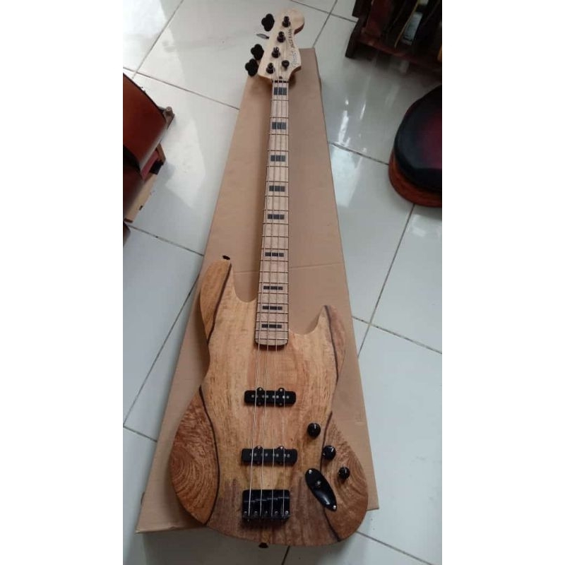 Bass Fender Jazz Bass 4string (custom)
