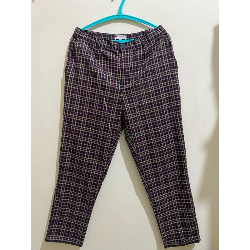 PRELOVED Celana tartan pull n bear