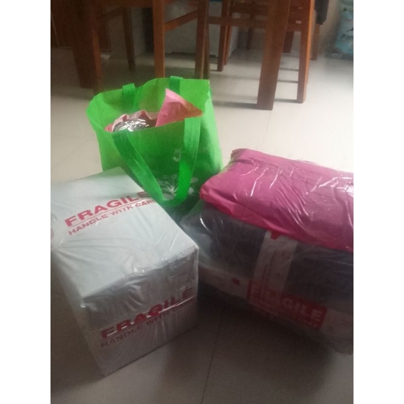 

Fragile Handle with Cardboard