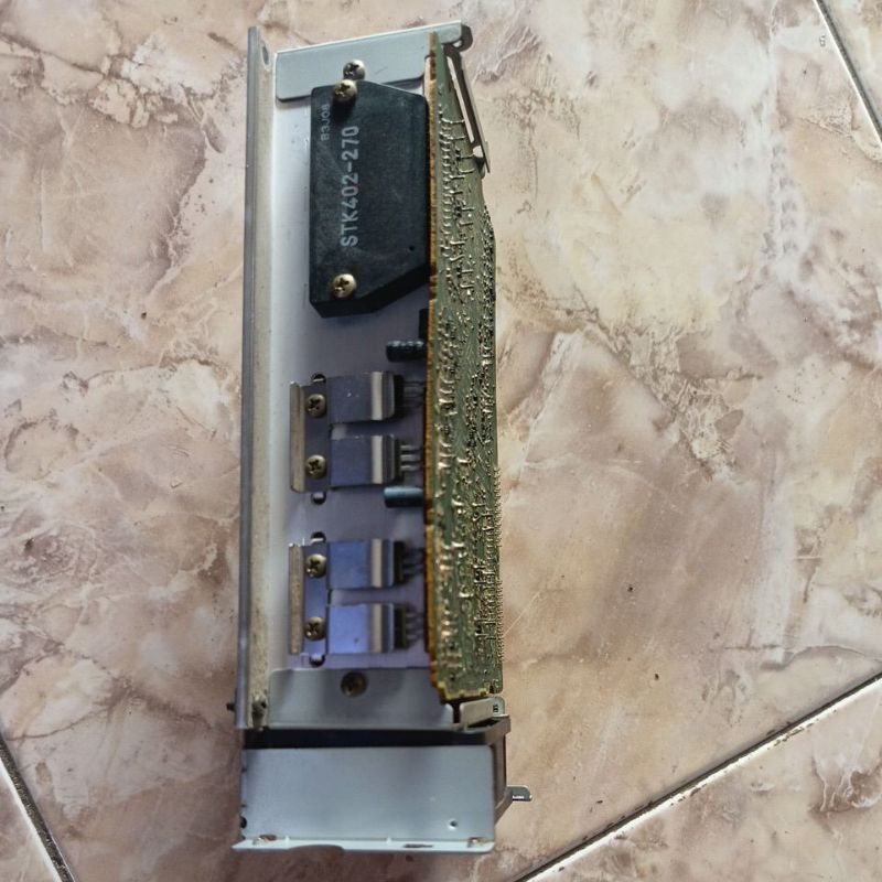 STK40D-270 Komponen Elektronik