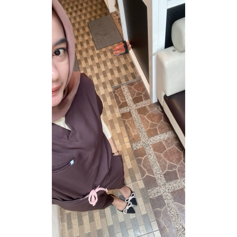 baju medis scrub merk snug