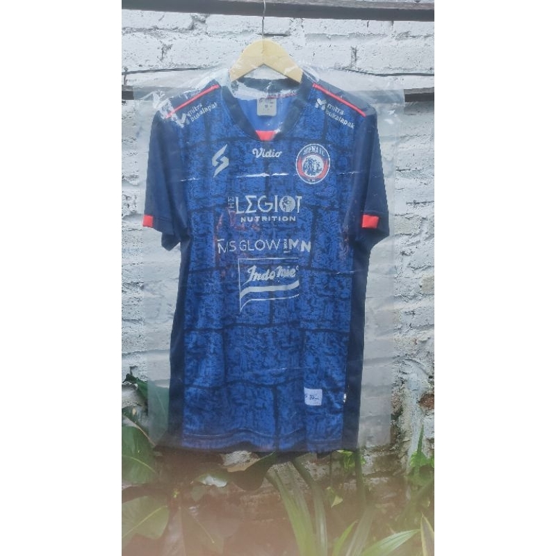 Jersey Arema FC 2021-2022 Home