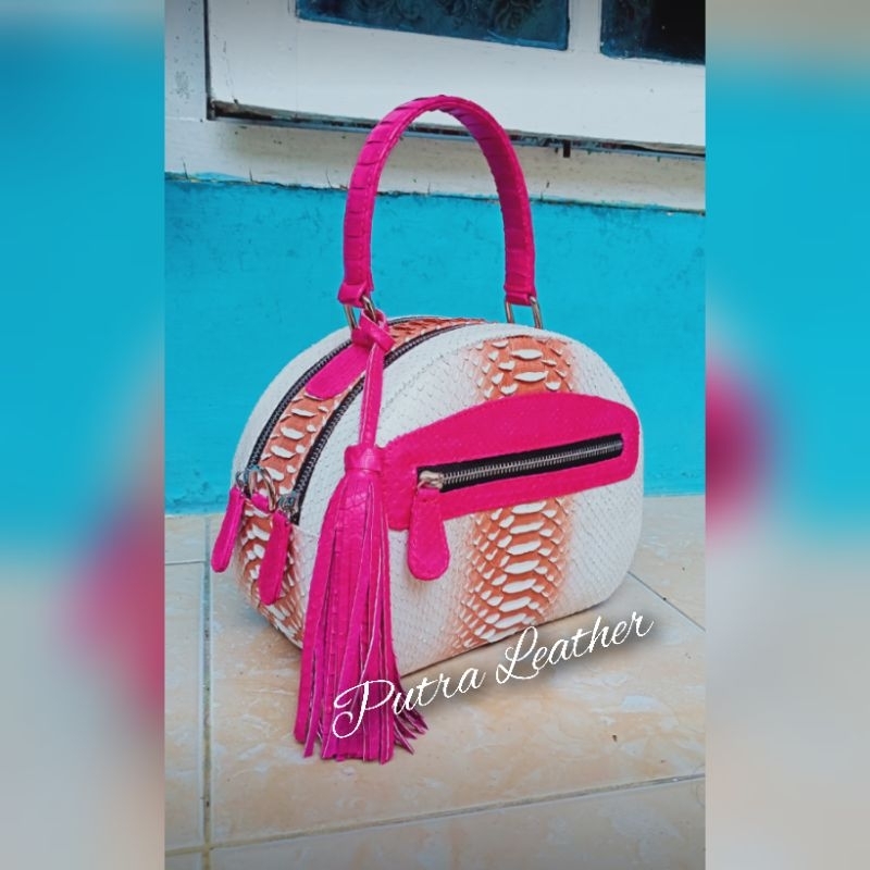 Tas Oval 2 Resleting Handle. Tas kulit ular