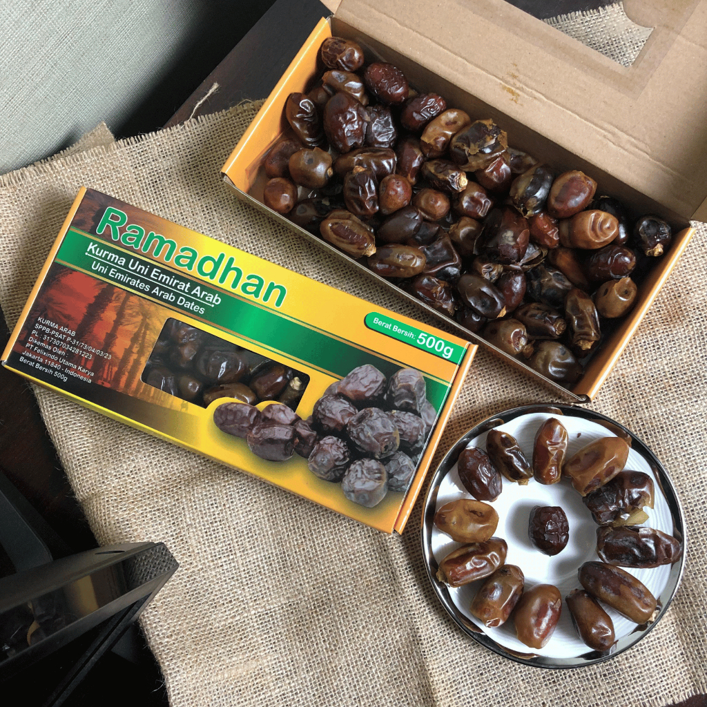 

Kurma Uni Emirat Arab Premium Ramadhan Brand 500 Gram | Kurma Arab | Kurma Uni Emirat Arab | Buah Kurma Segar | Kurma Fresh Tanpa Tangkai | Bukan Kurma Tangkai | Camilan Iftar | Camilan Buka Puasa