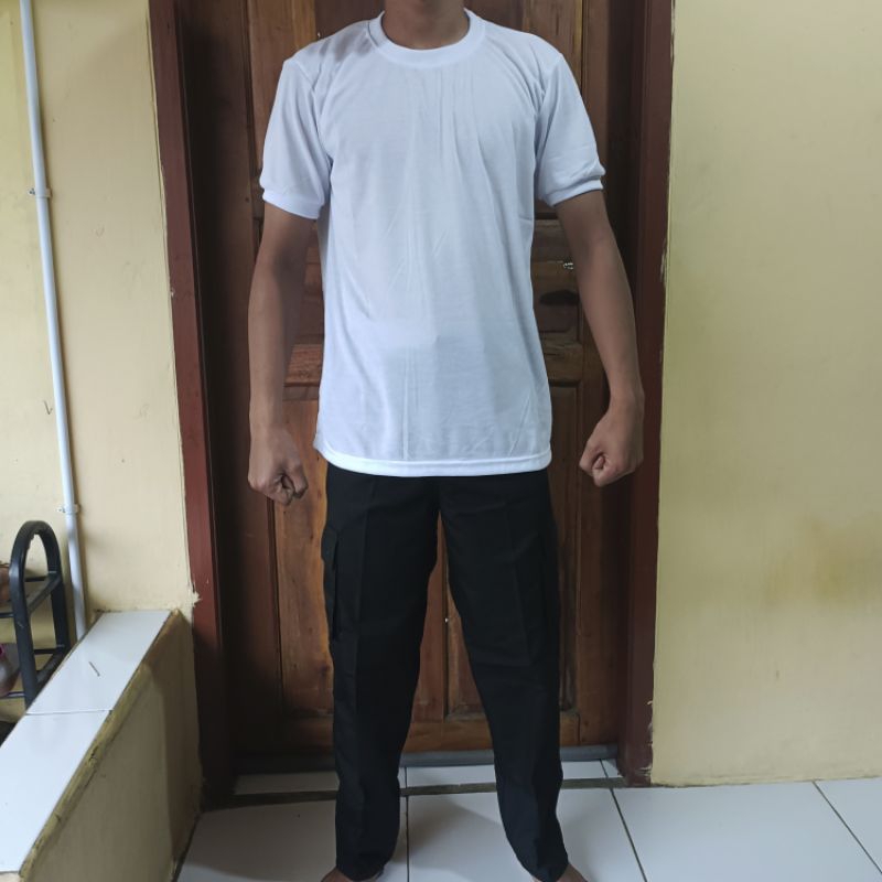 setelan kaos putih polos dan celana pdl cargo hitam setelan pdl lapangan