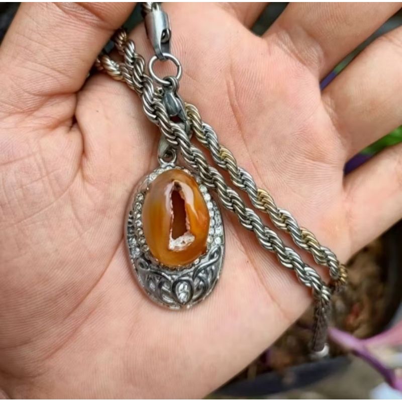 Kalung Liontin Batu Akik Sulaiman Anggur Combong Natural Top HQ
