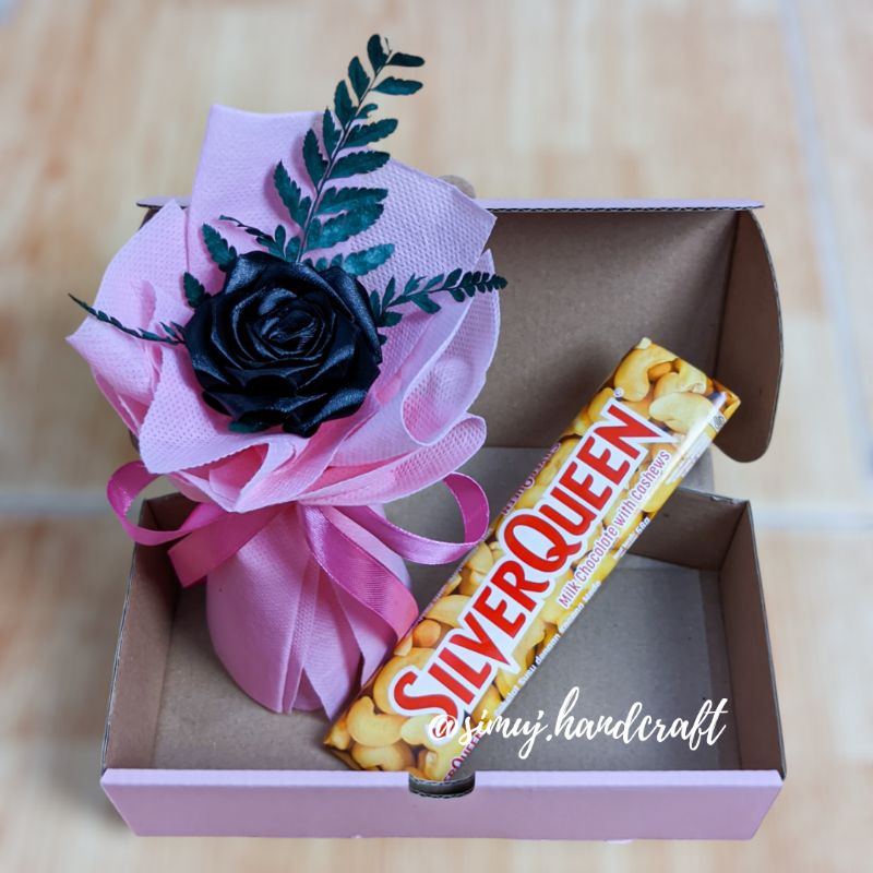 

Simuj Handcraft | Hampers Box | Spesial Valentine | Hampers Murah