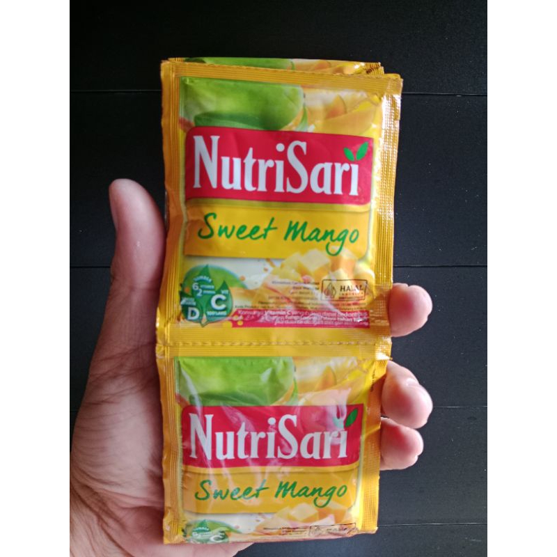 

Nutrisari Rasa Mangga Kemasan 1 Renceng isi 10 Sachet