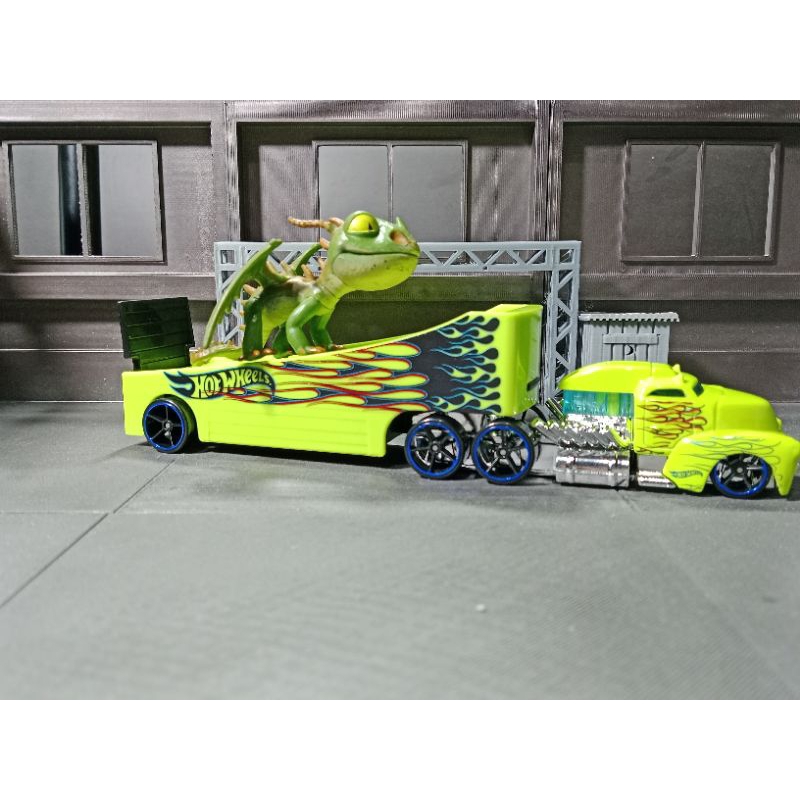 Hot Wheels Rock n' Race (Truck Only)