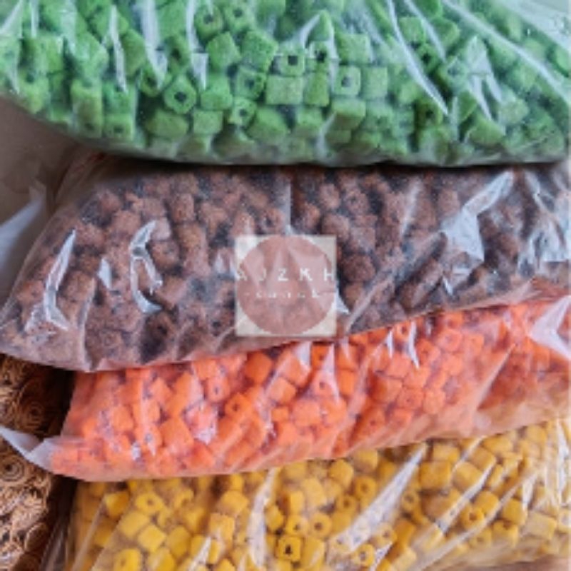 

Snack Momo 1 ball berat 1,9kg varian rasa enak murah mantap -AJZKHSNACK-