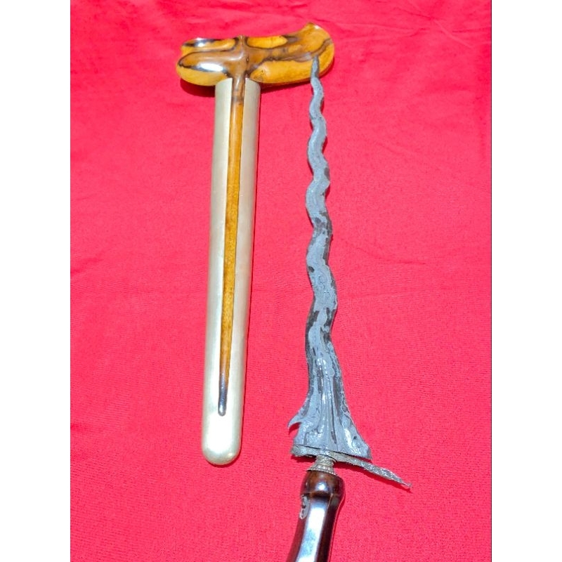 Sengkelat keris sepuh mataram