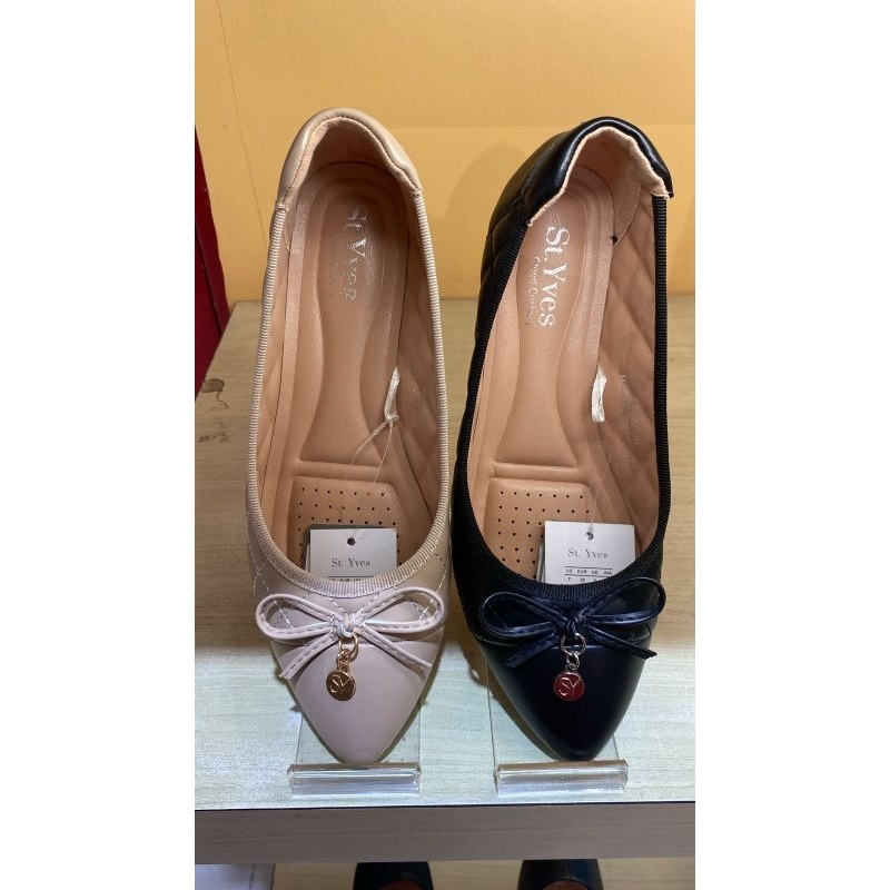 ST.YVES flat shoes wanita