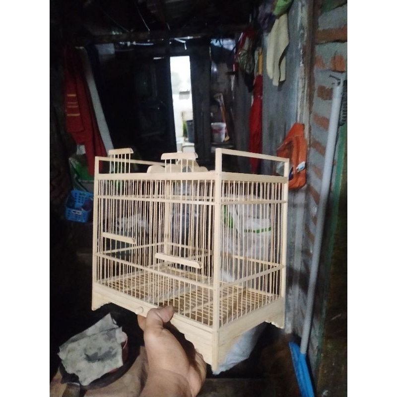 Sangkar Bambu Sekat 17 x 35 cm / Kandang Sekat Bambu 17 x 35 / Sangkar burung Kecil 17 x 35 / kandan