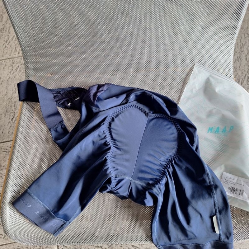 preloved bib maap size XL