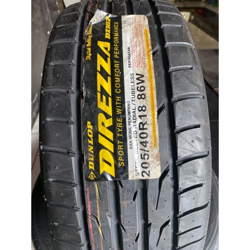 Ban Dunlop Direzza 205/40 R18
