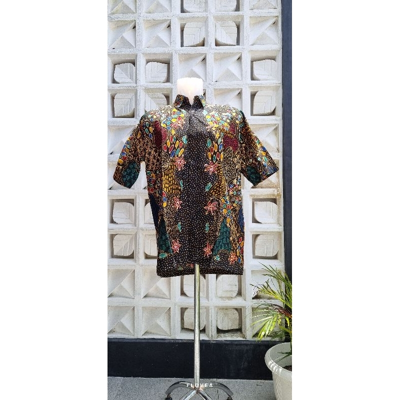 Batik Tulis Madura Flovea / Kemeja Batik Pria KN22 002
