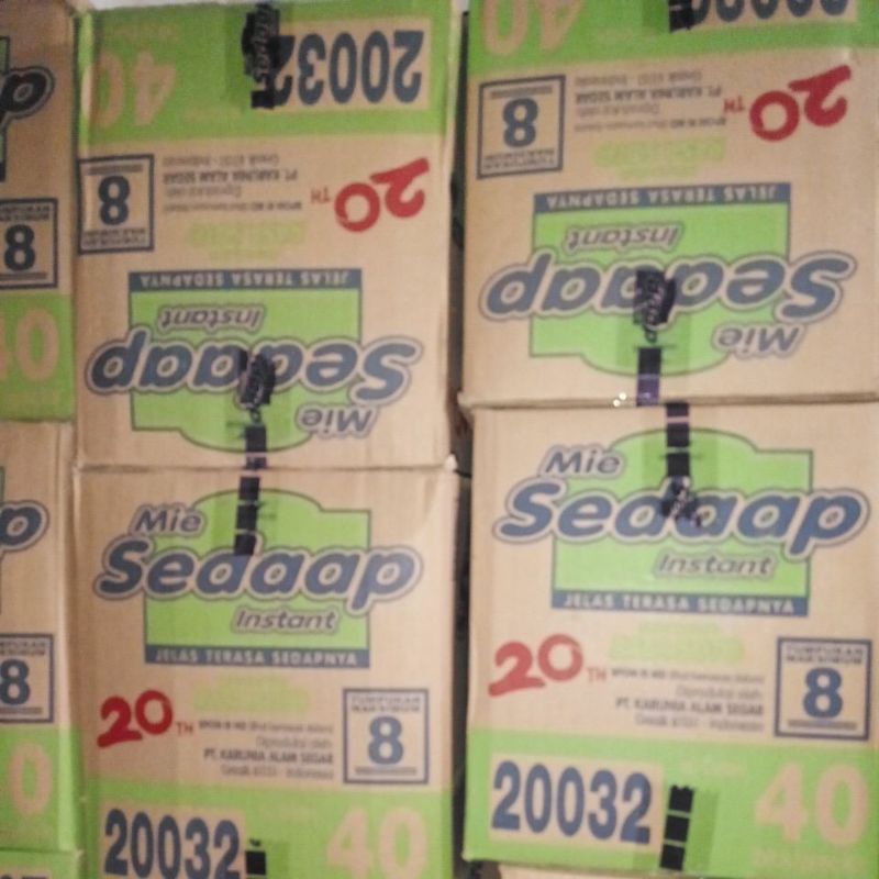 

Mie instan sedap soto dan lainlain