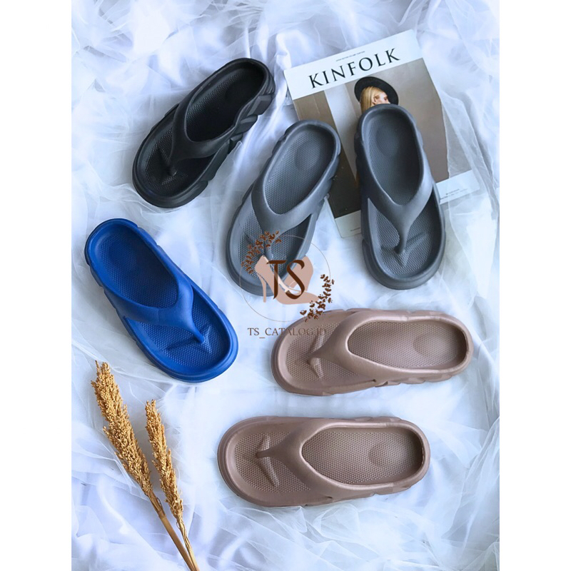 SANDAL JAPIT EVA PRIA POLOS TRENDY RINGAN DAN SIMPEL GOSOME 8801 (KNS)