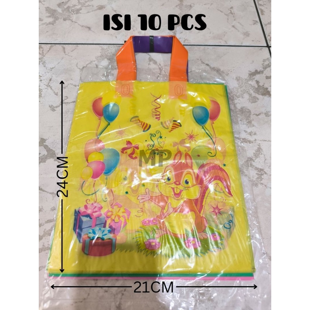 

Tas Plastik Tupai/ Goodie bag Plastic/ Tas Plastik HBD/ Tas Tupai Warna UK 24X21CM
